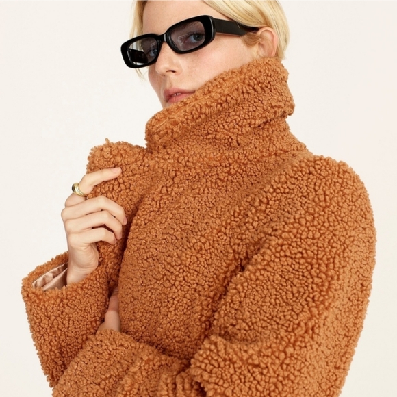 Coat - Picture 7 of 12